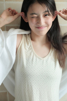 女生把筷子放屁眼里不能掉